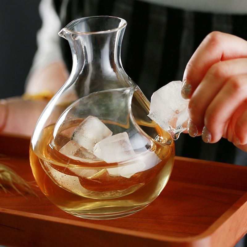 Wine Beer Whiskey - เหยือกแก้วใสไร้สารตะกั่ว ดีไซน์ทันสมัย สำหรับใส่ไวน์ วิสกี้ สาเก เบียร์